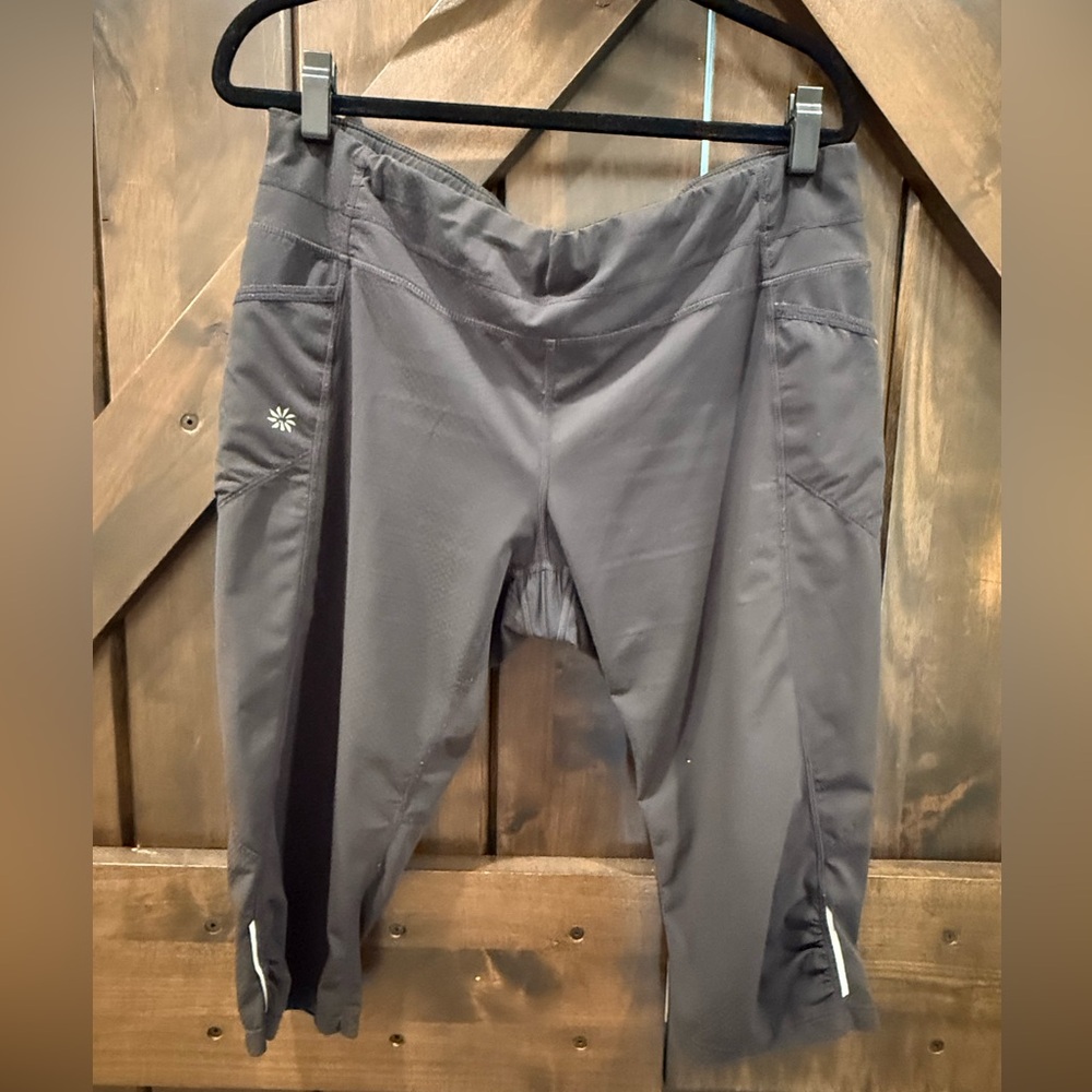 ATHLETA Cropped Leggings